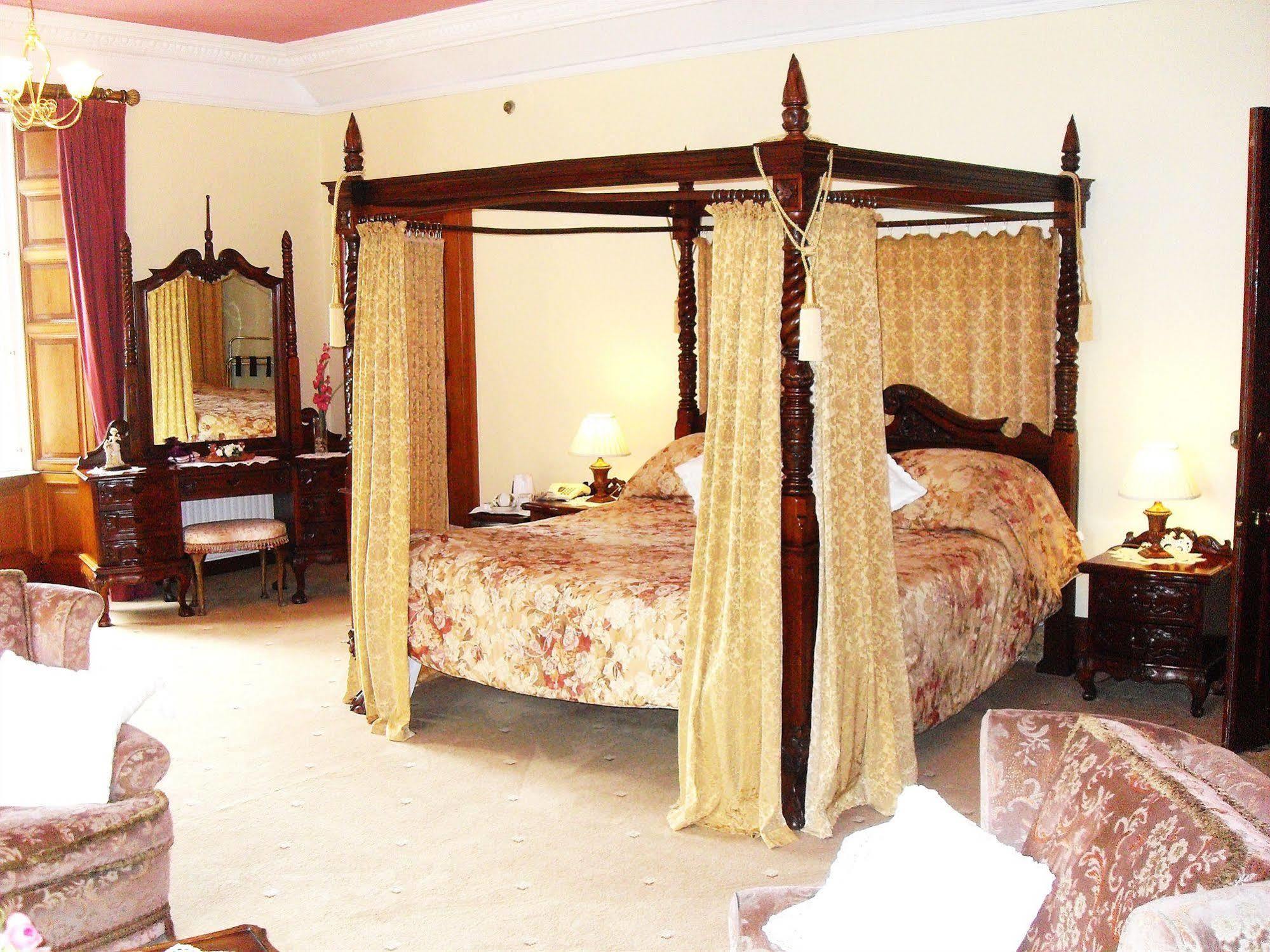 Ledgowan Lodge Hotel 아크나쉰 외부 사진